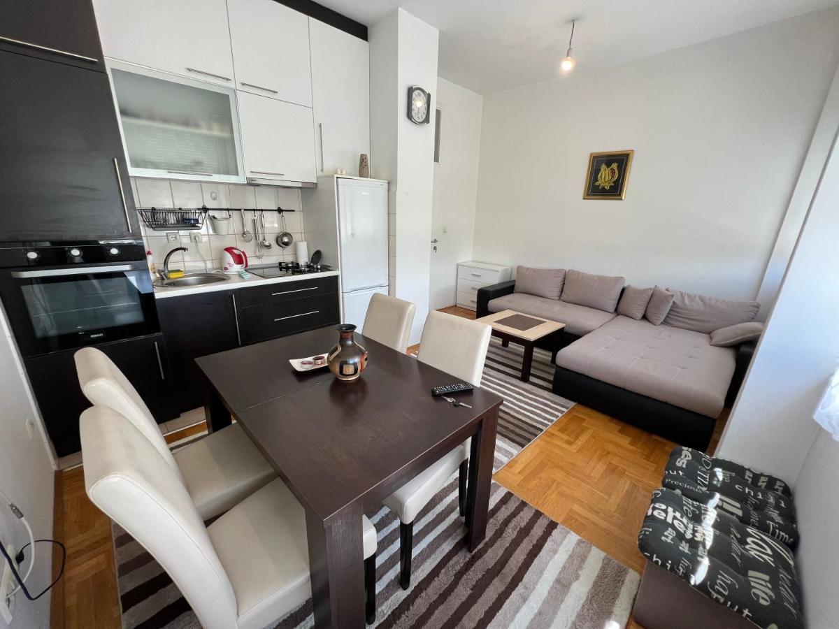 Jimmy'S Apartment Сараево Экстерьер фото